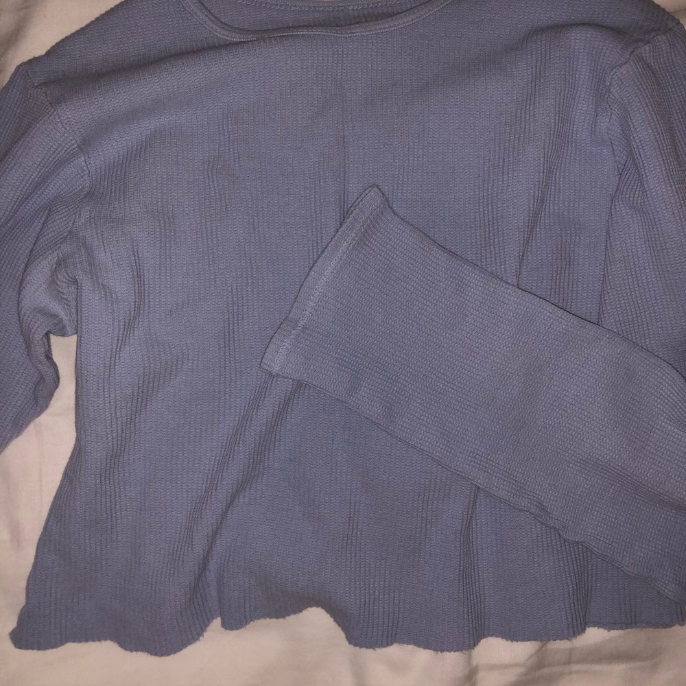 Brandy baby blue long sleeved crop top